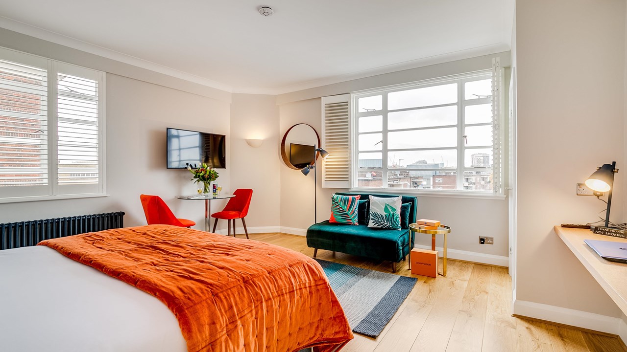 Apartment 627 — studio living space